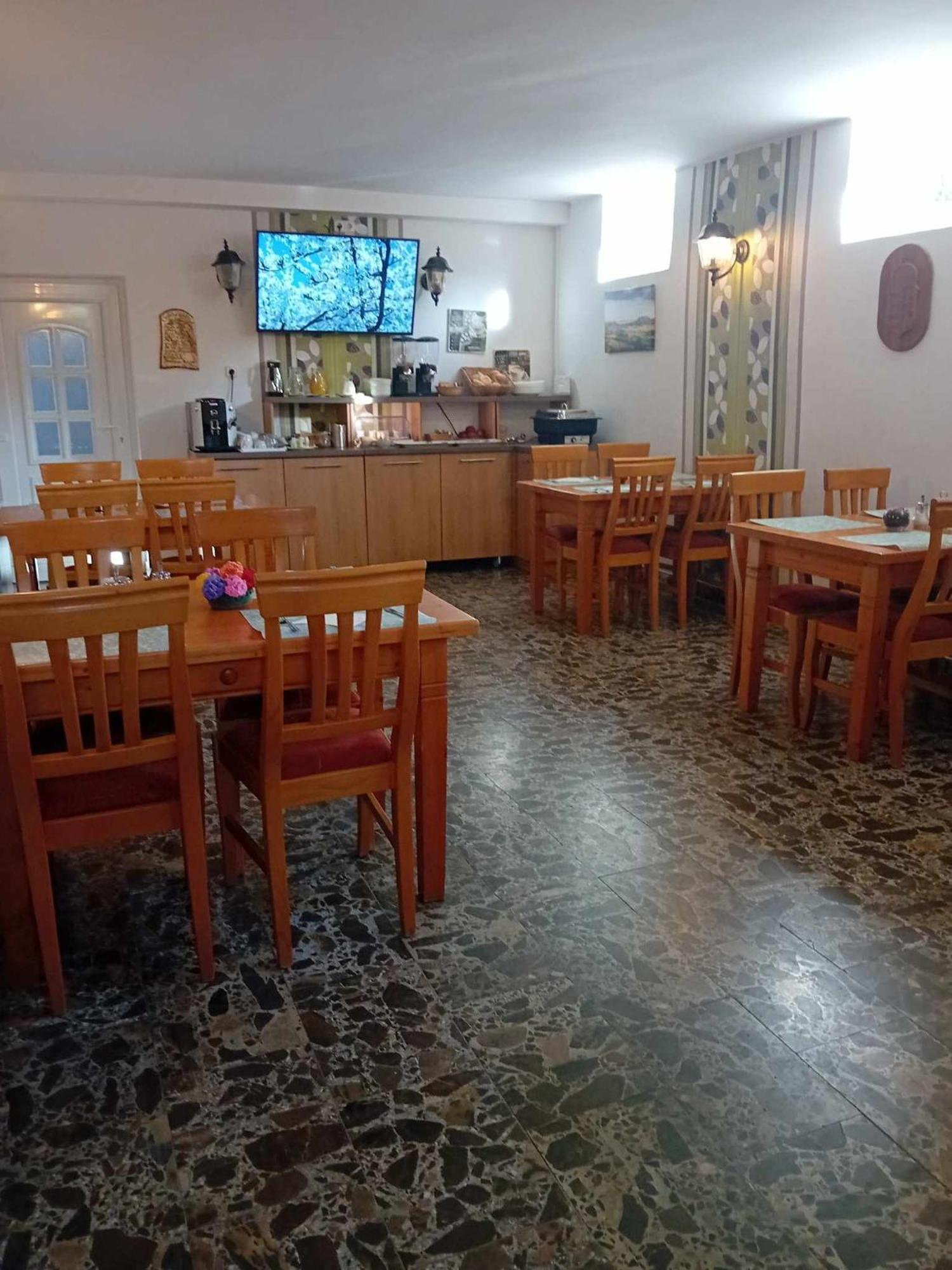 Berkes Vendeghaz Bed & Breakfast Badacsonytördemic Екстериор снимка